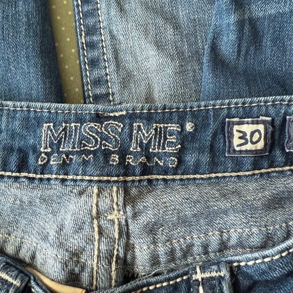 Women's 30 Miss Me Sunny Skinny Distressed Denim Jeans Low Rise Medium Wash - Picture 6 of 11